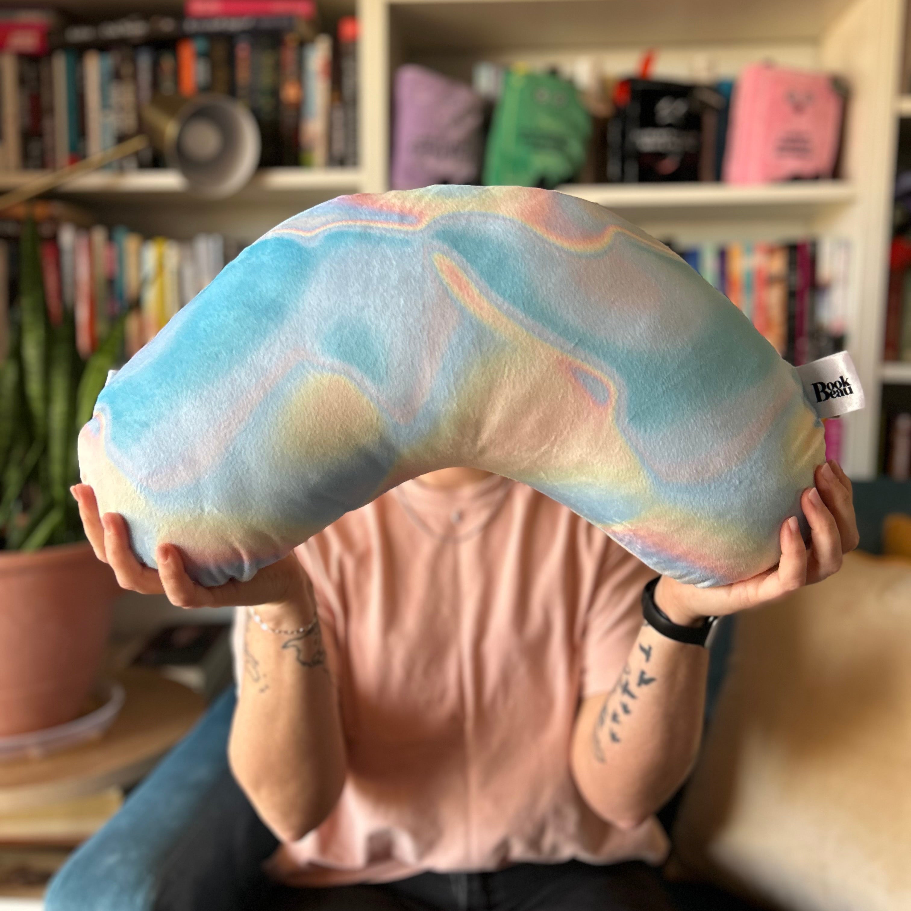 Light Holographic Reading Pillow