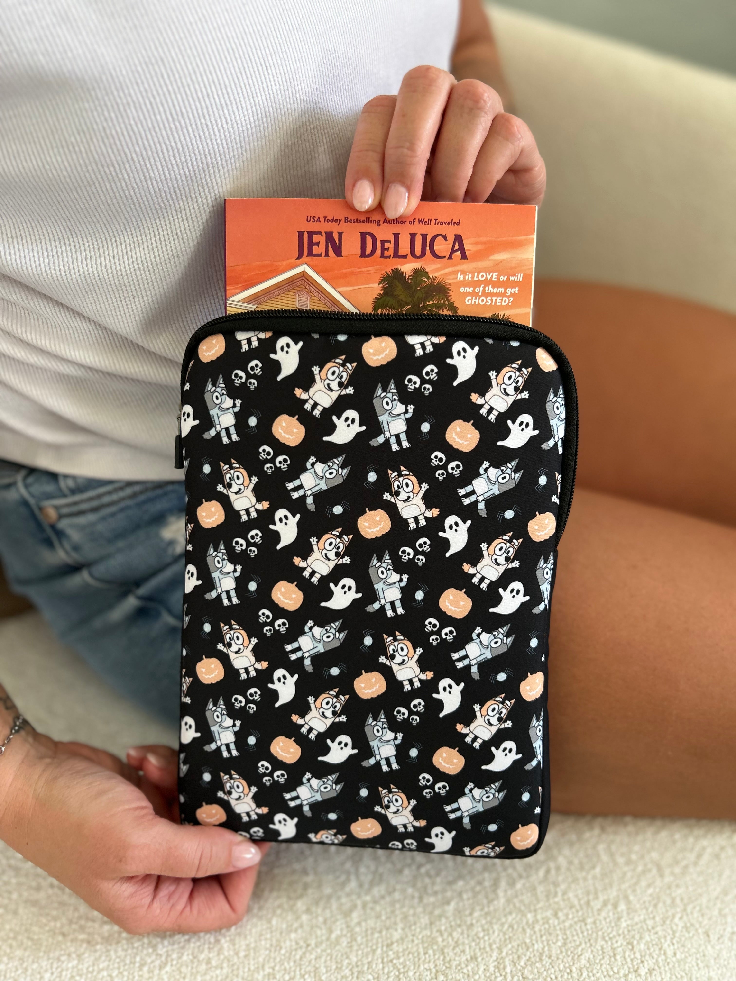 Bluey Goes Boo Book Sleeve