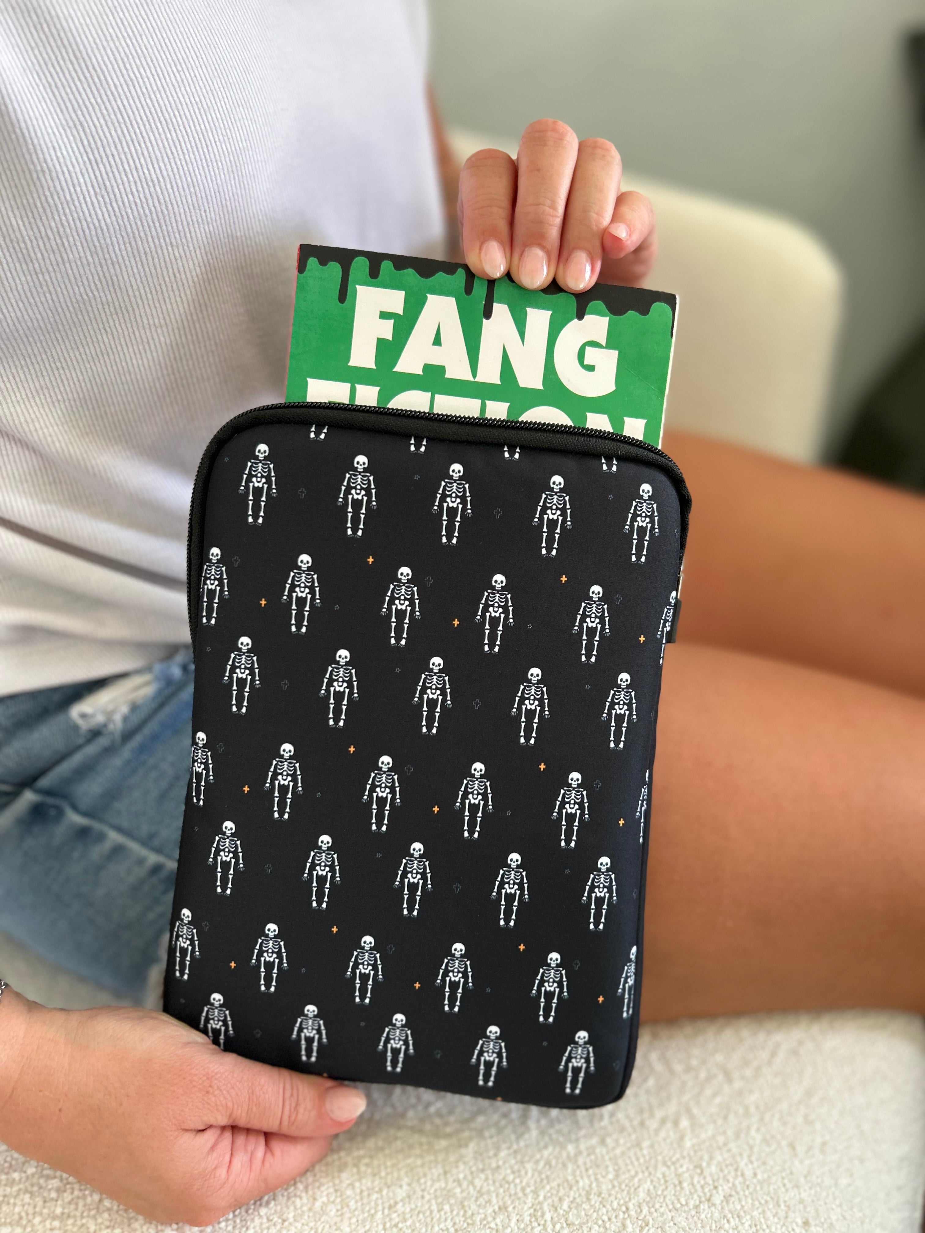 Skellies Book Sleeve