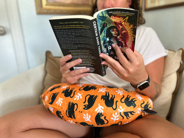 Lil Butts Reading Pillow