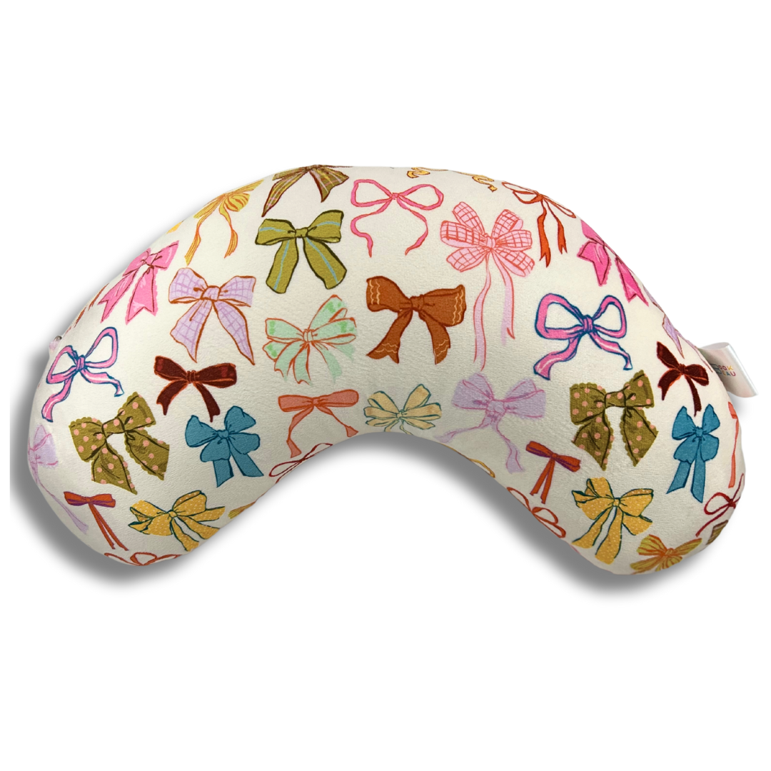 Put a Bow on it Reading Pillow