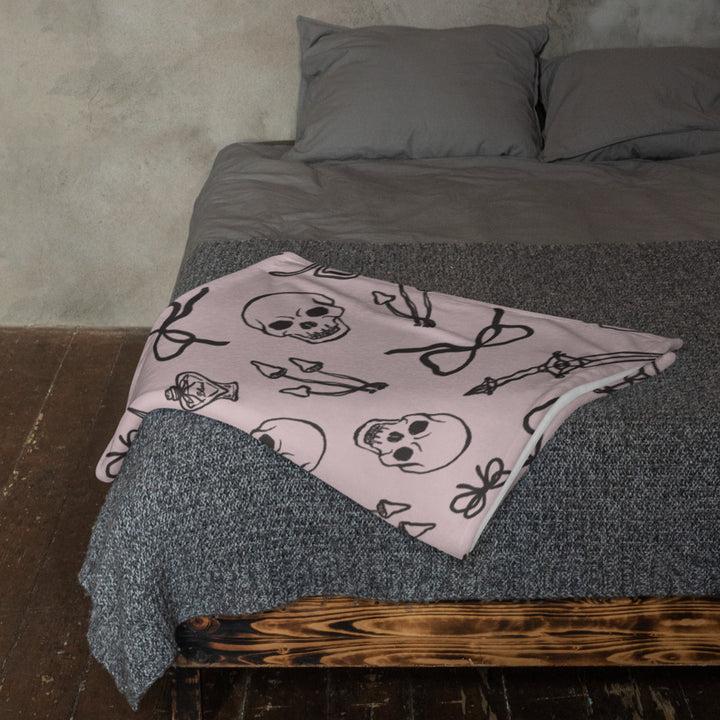 Dainty Daggers Throw Blanket