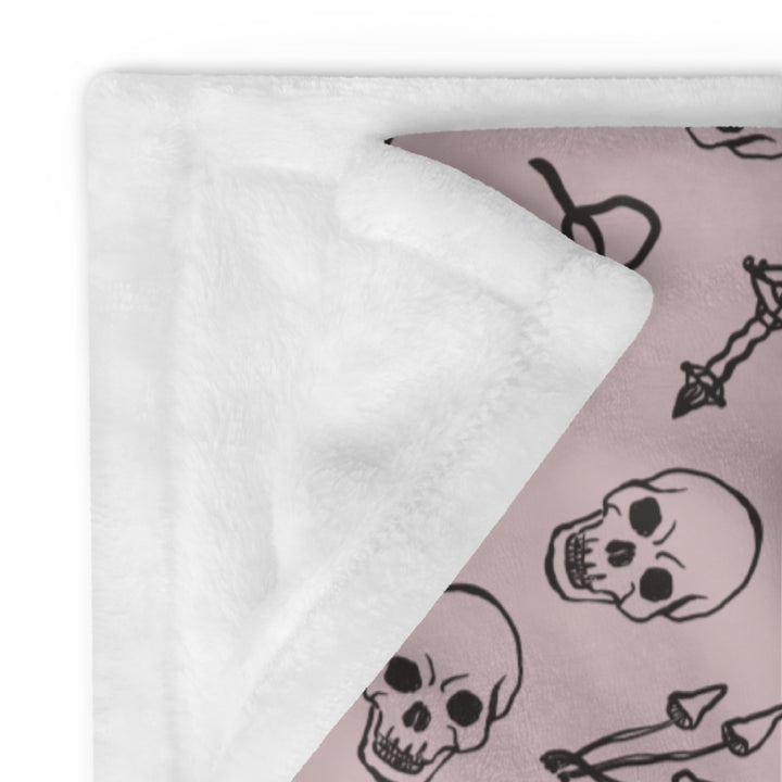 Dainty Daggers Throw Blanket