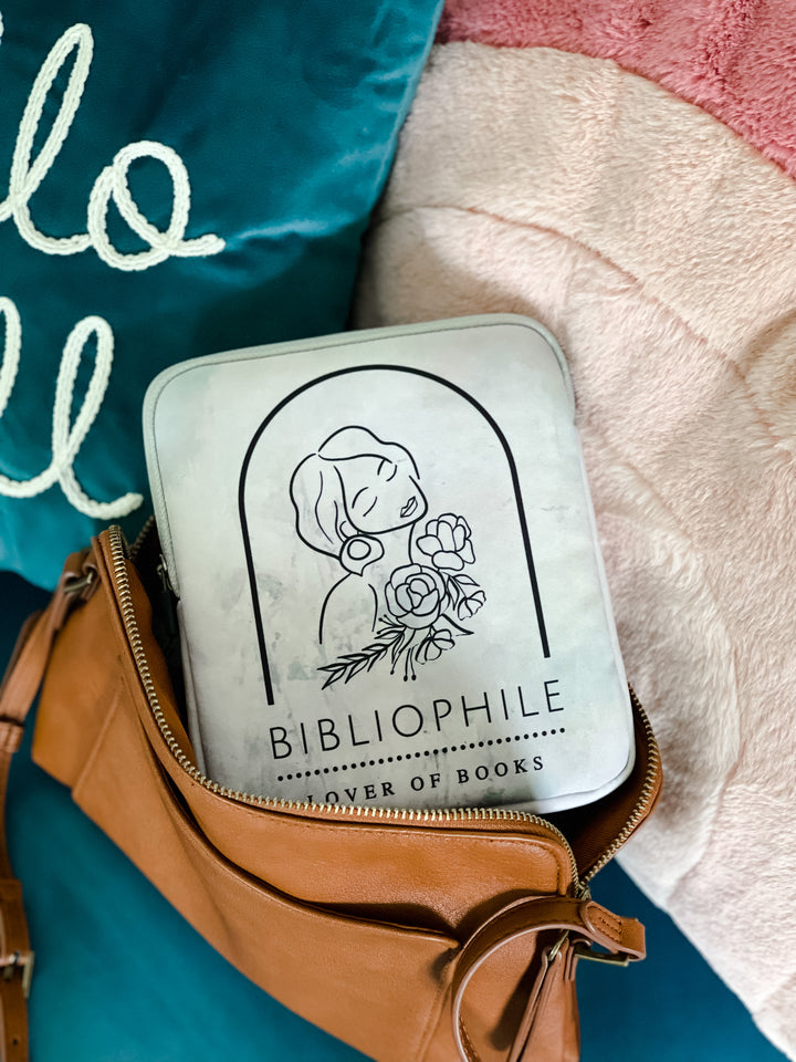 Dainty Bibliophile | 3.0